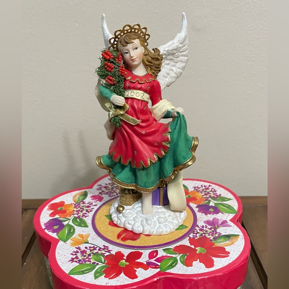 Angels Beside Me: Rebecca Guardian of Yuletide Joy 2002 by Ingrid GA 22